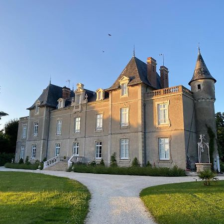 Chateau De St-Fulgent, Gite La Tour Saint-Fulgent Exteriér fotografie
