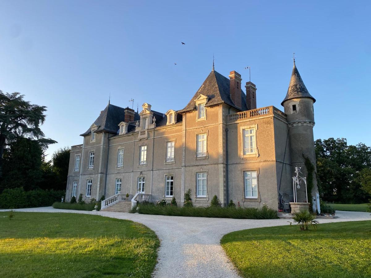 Chateau De St-Fulgent, Gite La Tour Saint-Fulgent Exteriér fotografie